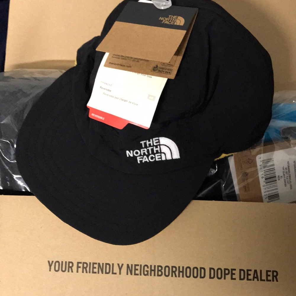 Reversable FLEECE TNF hat